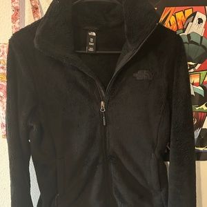 Black north face jacket